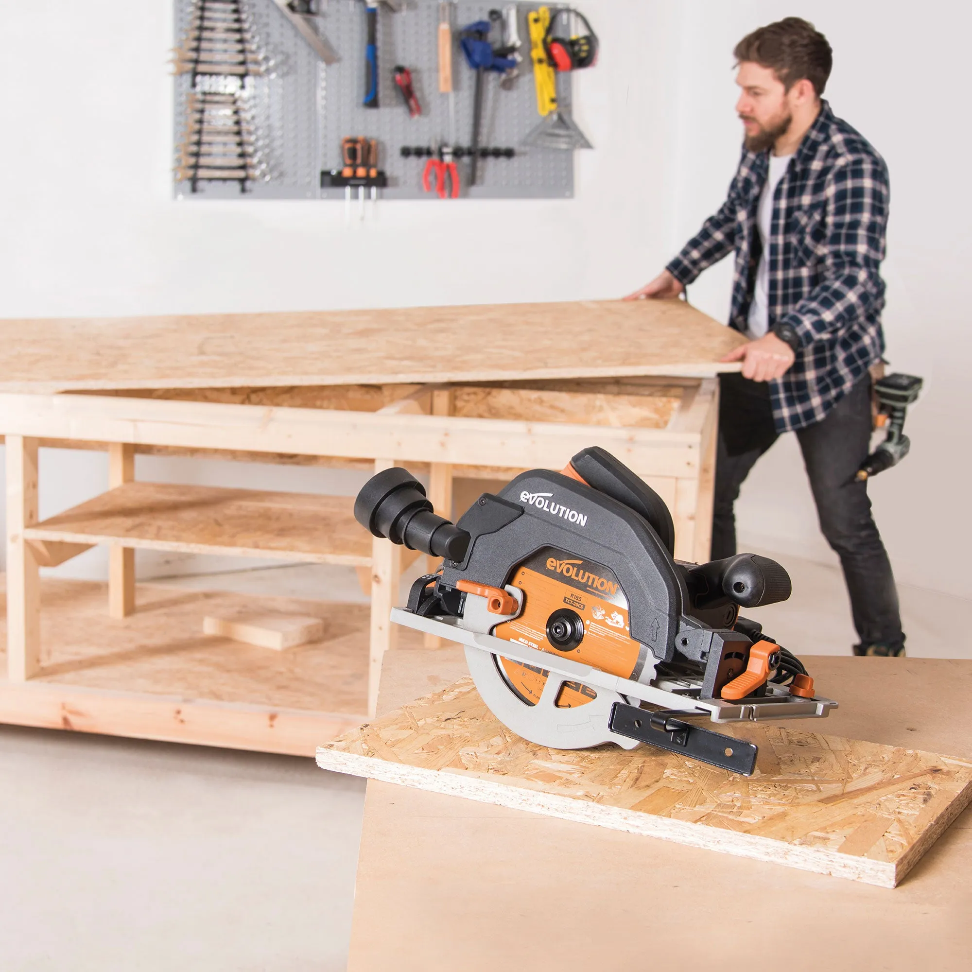 Evolution R185CCSX : Multi-Material Cutting Circular Saw 7-1/4 in. Blade