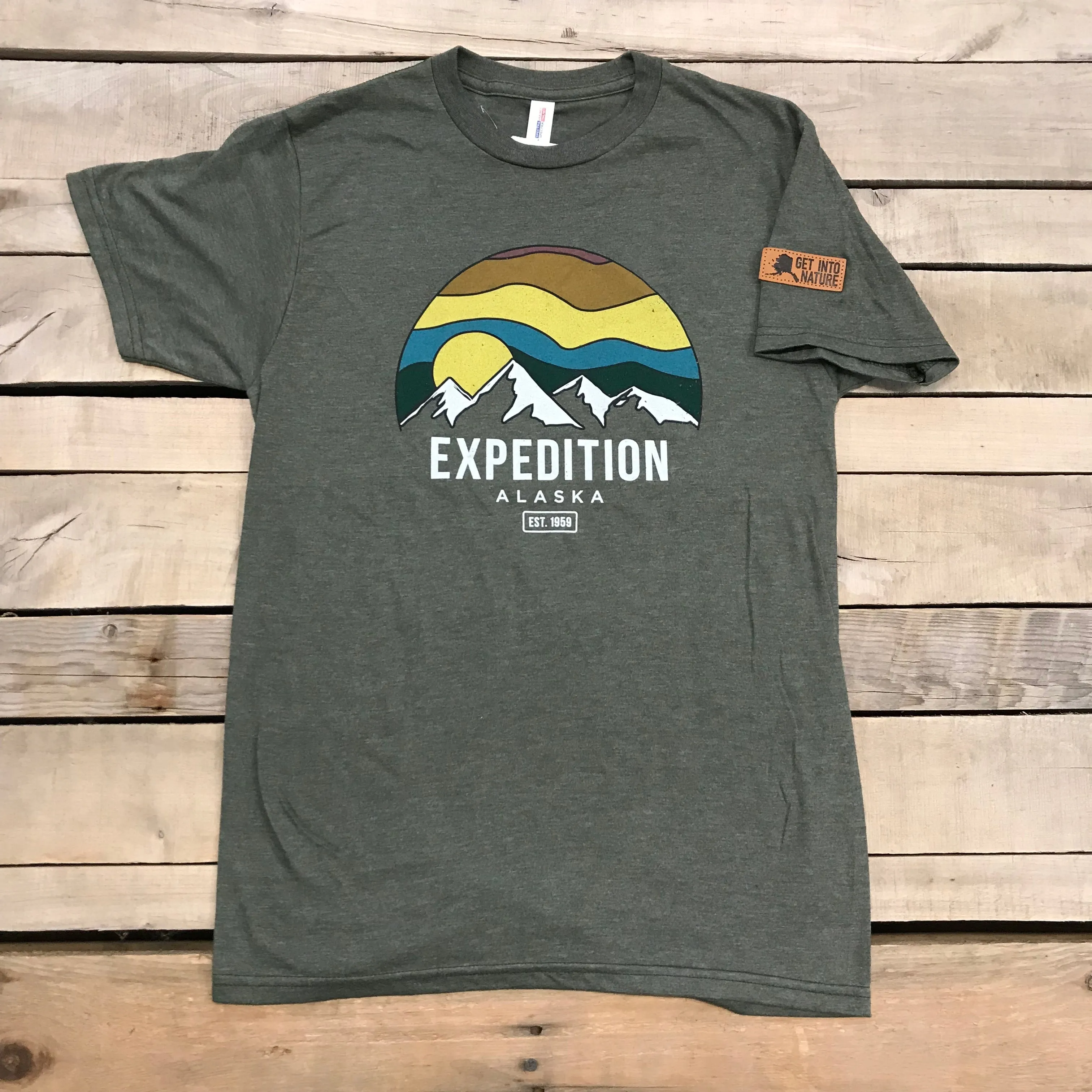 Men's Original Expedition Mountain T-Shirt With Leather Patch